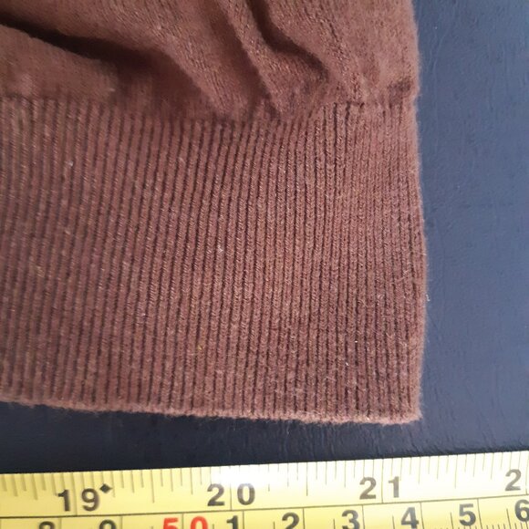 Massimo Dutti SZ M V-Neck Chestnut Brown Men's Cotton, Silk & Cashmere Sweater - Picture 15 of 15